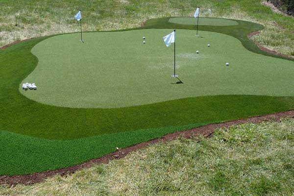 Missouri SYNLawn putting green system in three different artificial turf colors