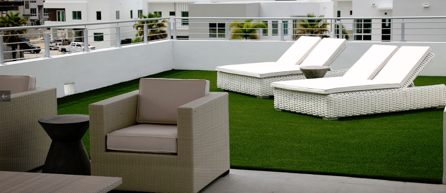 Synthetic grass on a decorated rooftop