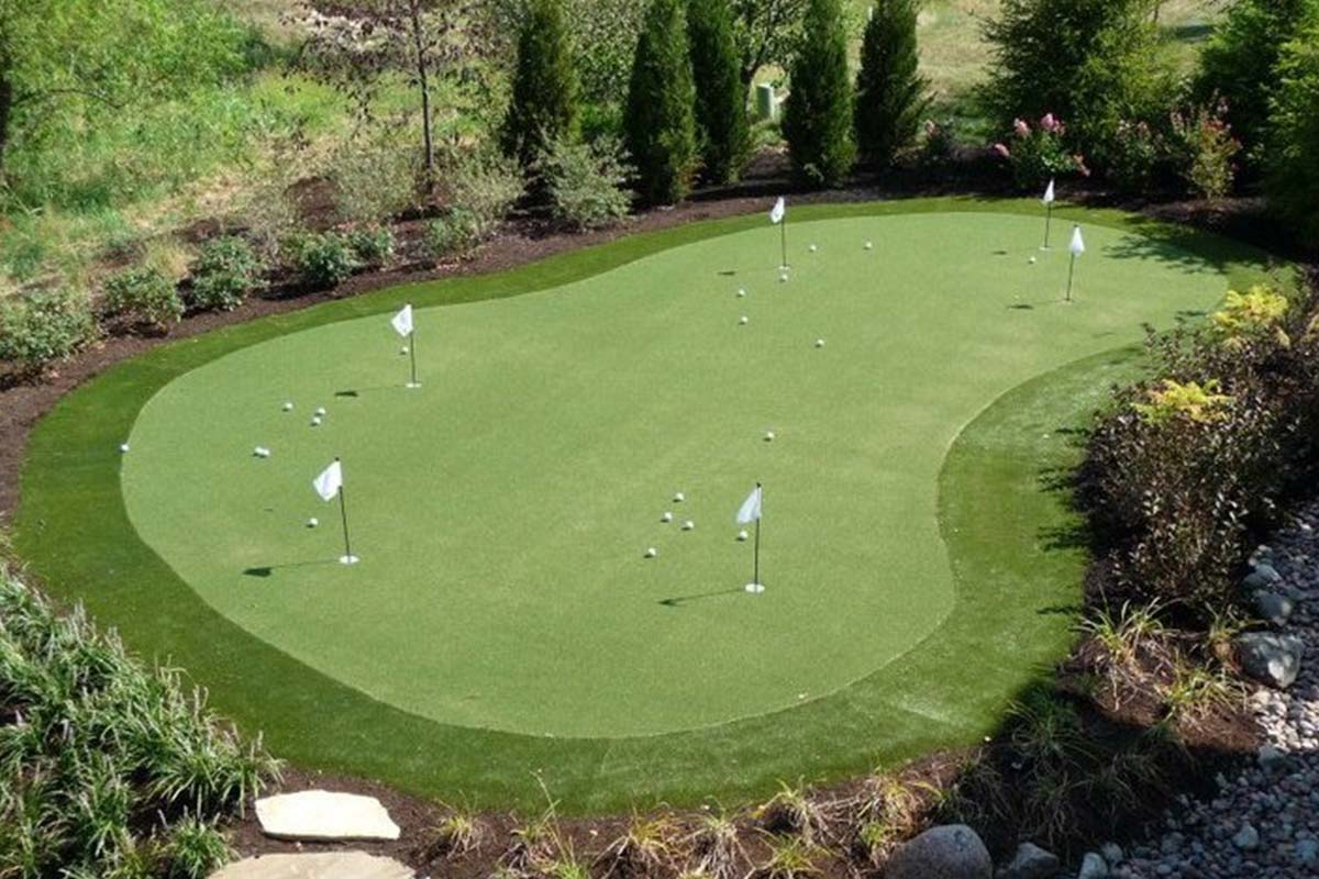 artificial grass lawn putting green