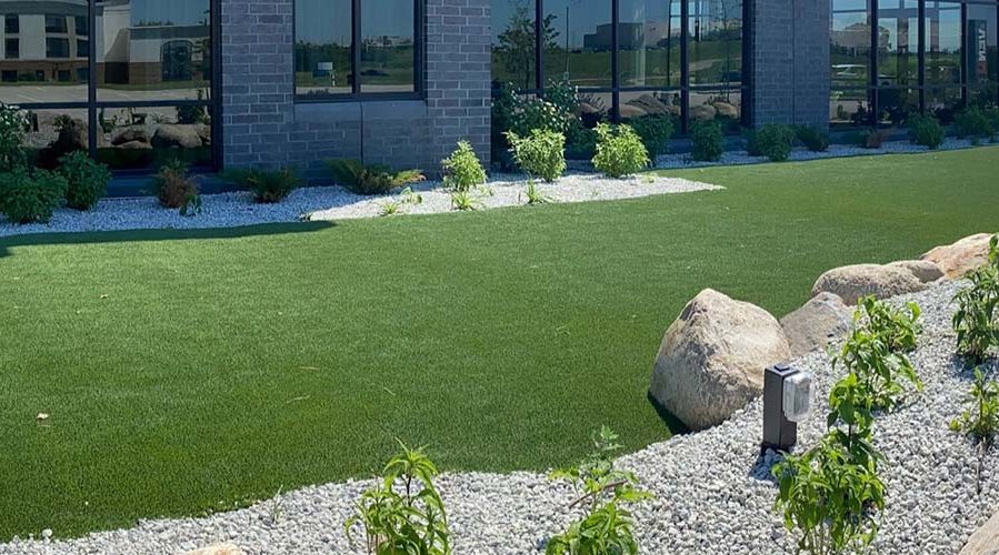 commercial-banner Commercial artificial grass installation from SYNLawn