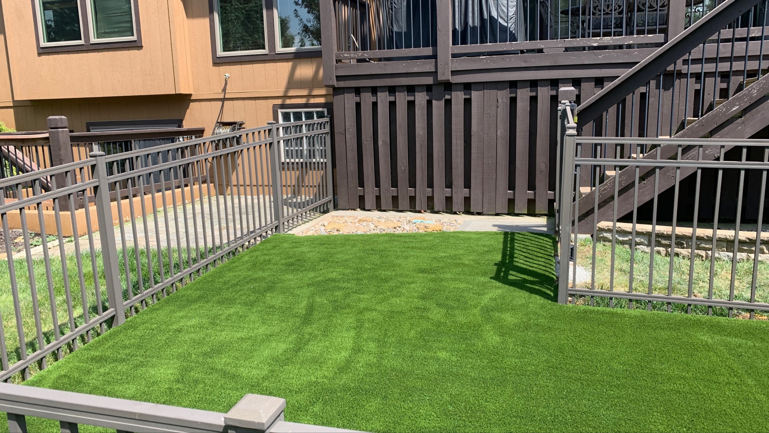 Backyard artificial grass for Pets from SYNLawn