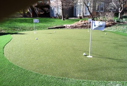 Sutherlin Putting Green