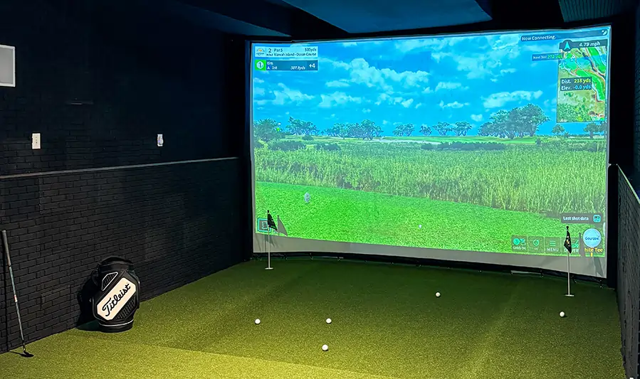 synlawn-kc-golf-simulators-3 Golf simulator installed by SYNLawn